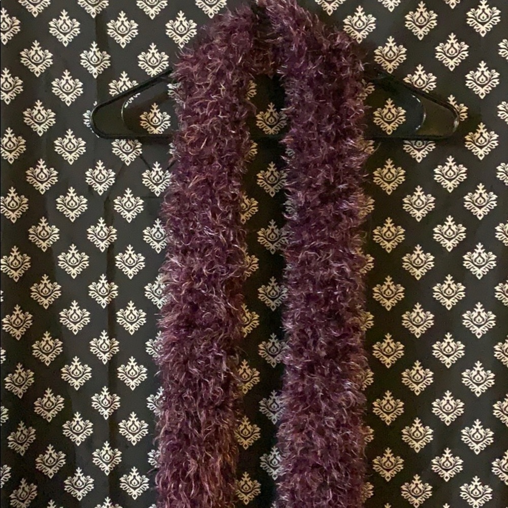 Two way scarf.